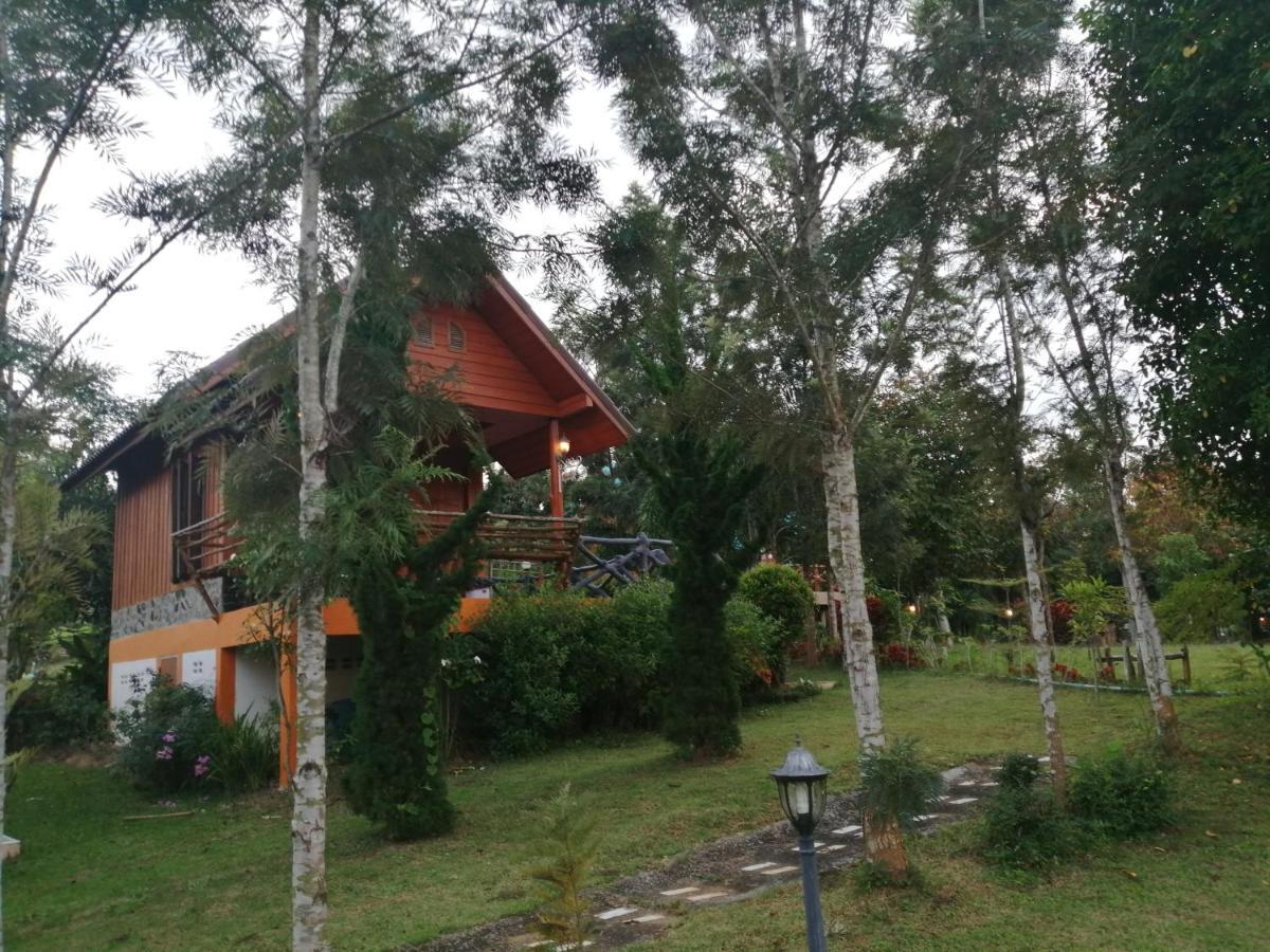 Indah Garden Hill Resort Phetchabun Extérieur photo