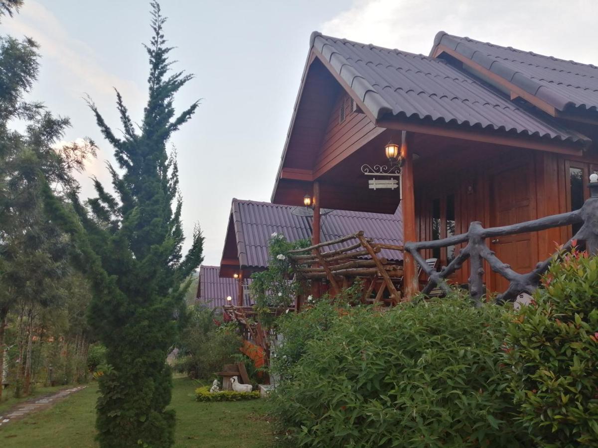 Indah Garden Hill Resort Phetchabun Extérieur photo