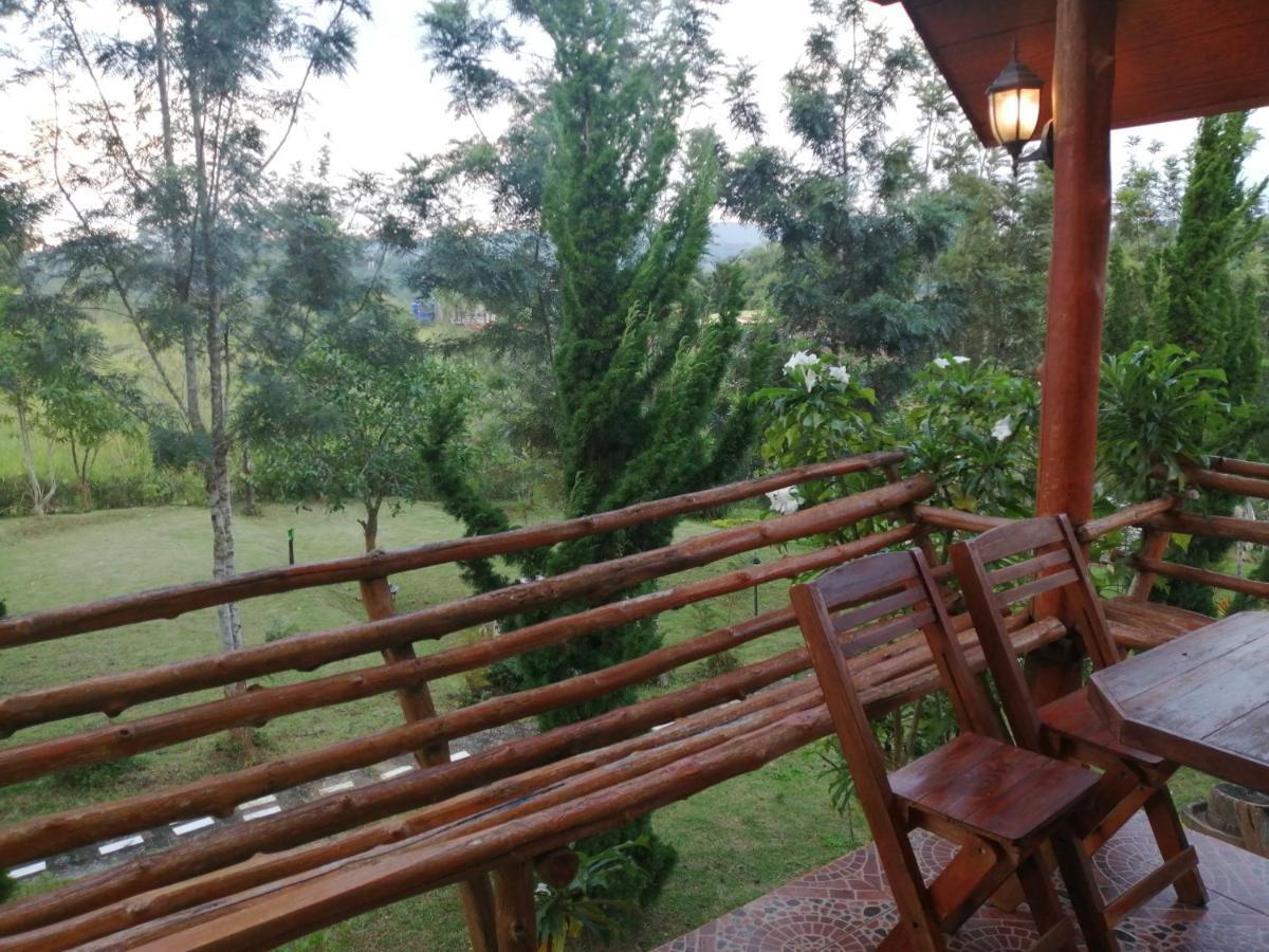 Indah Garden Hill Resort Phetchabun Extérieur photo